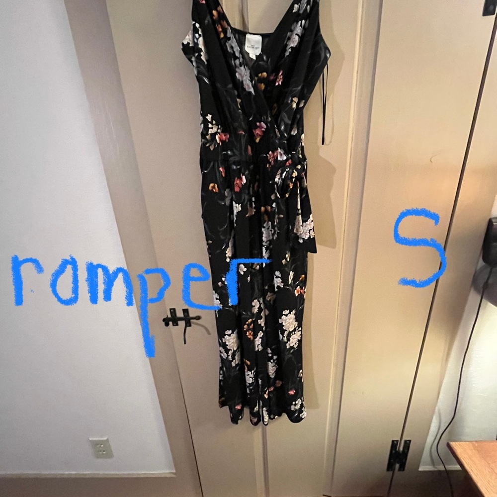 Women’s Jumpsuit Size Small